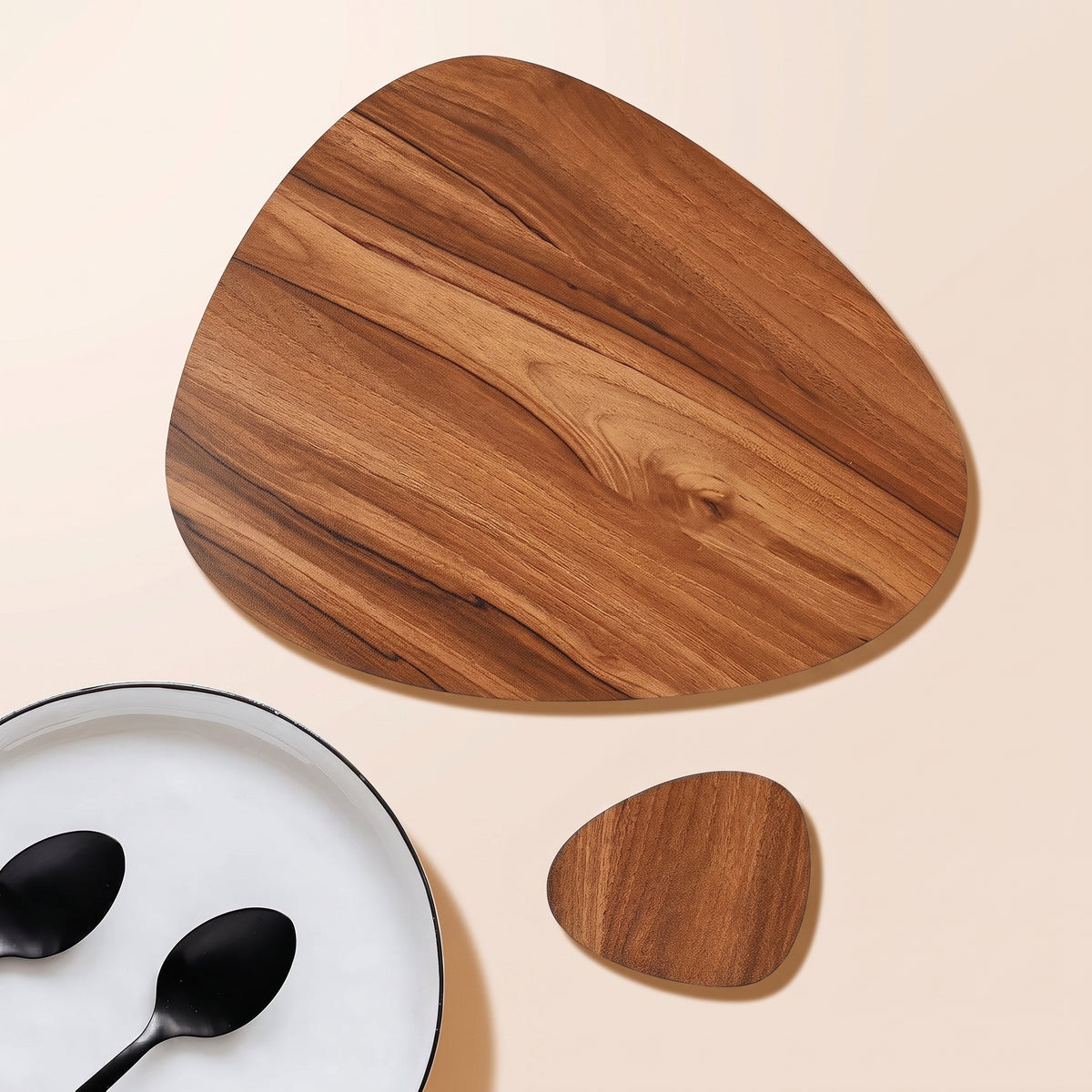 Wooden & Leather Placemat Set with Matching Tea Coasters Oval