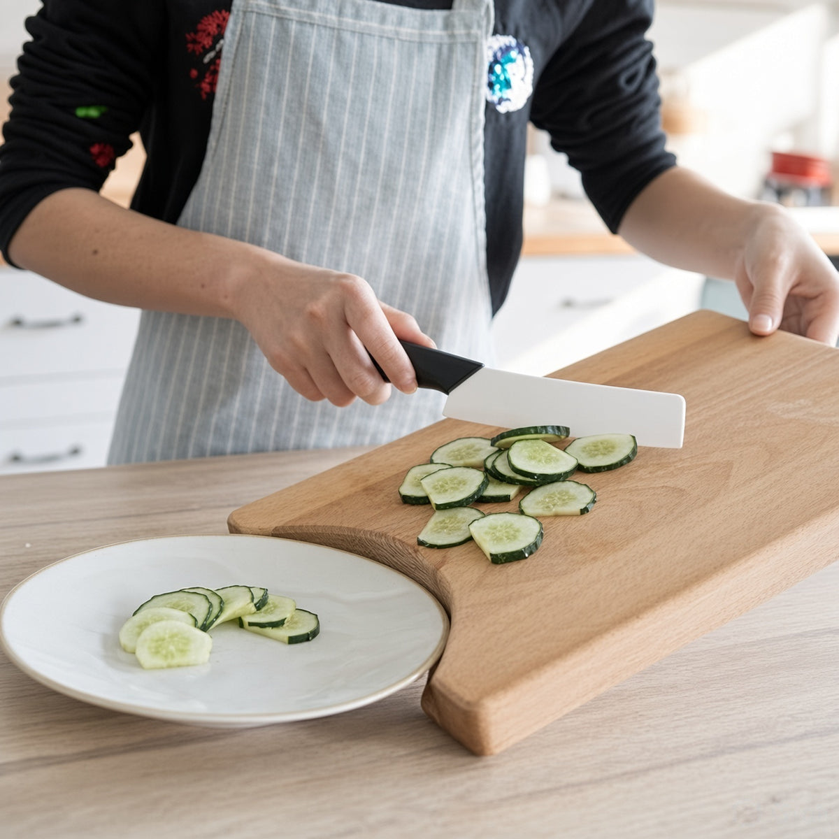 Wooden Chopping Board - Natural Rubberwood, Small/Large/With Serving Plate