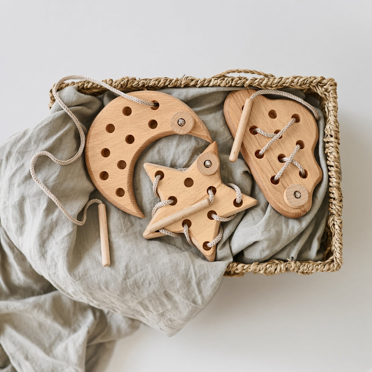 Montessori Wooden Lacing Toy - Cloud, Moon & Star Shapes for Fine Motor Skills